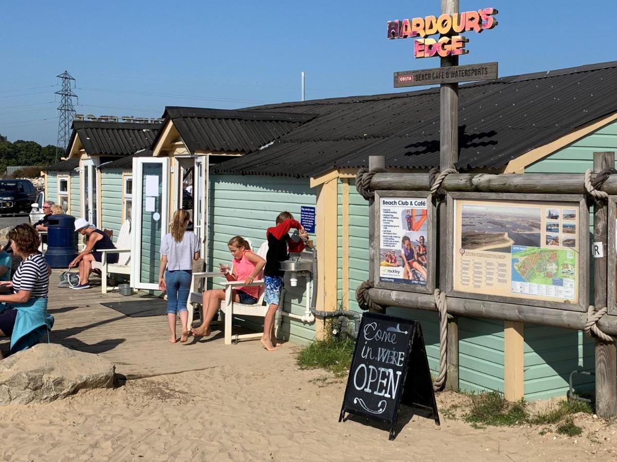Club Tropicana Poole Buitenkant foto