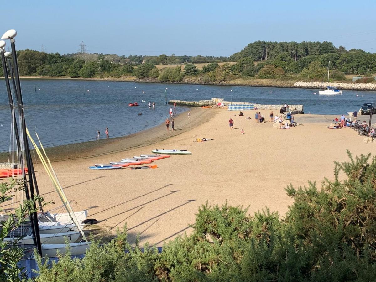 Club Tropicana Poole Buitenkant foto
